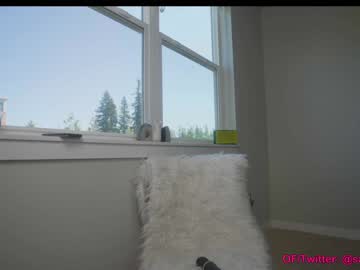 female cam girl saraxjacob image #2727308