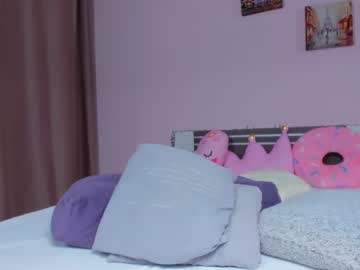 female cam girl gabbi_i image #2022031