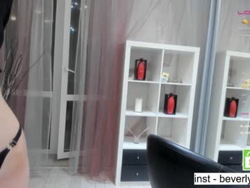 female cam couple beverlyvega image #3638228