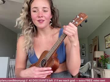 female cam girl bloomyogi image #1808345