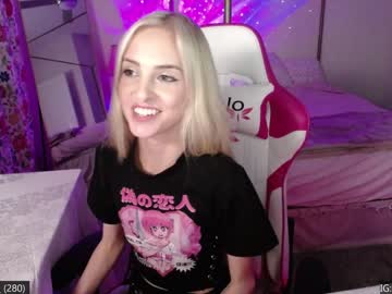 female cam girl prettygirl_elly image #1171301