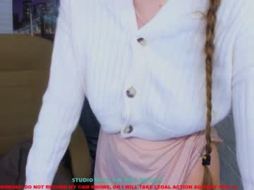 female cam girl coy_kenny image #570115