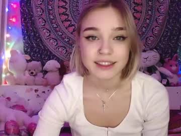 female cam girl babyfromtheforest image #767499