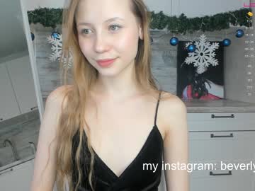 female cam couple beverlyvega image #3307522