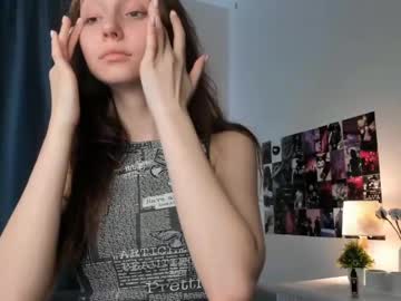 female cam girl alodiaevatt image #4005155