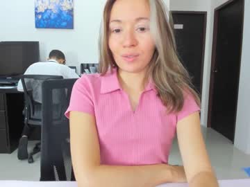 female cam couple ellcrys image #2493622