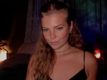 female cam girl kosmickate image #3347338