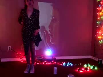 female cam girl internet_famous image #756783