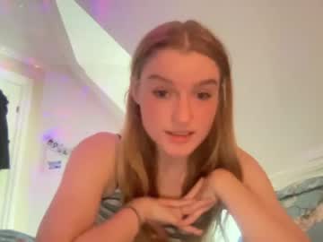 female cam girl frecklytaylor image #2640029