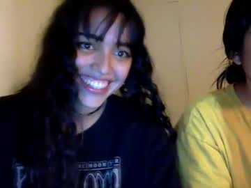 female cam couple phenomenalgirls image #1107840