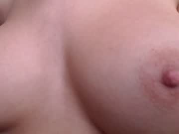 female cam girl motorboat_me image #3799592