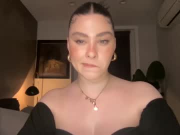 female cam girl novavangogh image #3827255