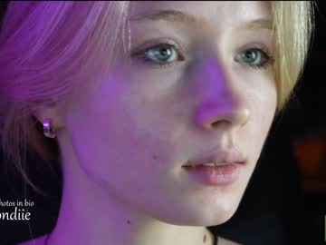 female cam girl bestblondiiecb image #3836378
