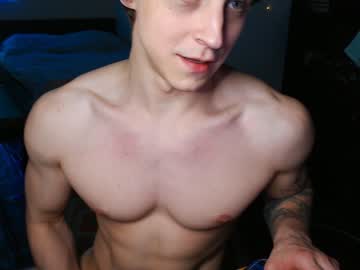 female cam man insider_death image #3610279