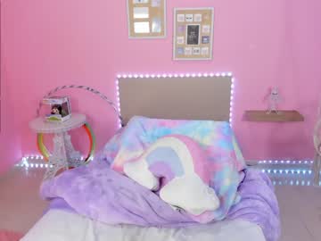 female cam girl little_effy18 image #2698827