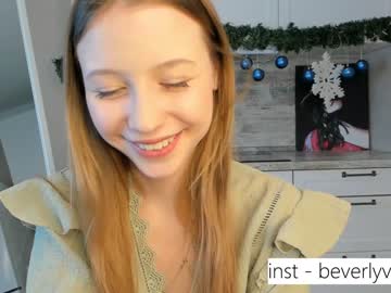 female cam couple beverlyvega image #3486148