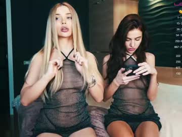 female cam couple slemgem image #1840792