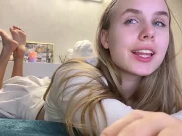 female cam girl gucci_rich image #3839187