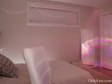female cam girl onlyems23 image #2986425