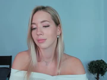 female cam girl emmi_rosee image #262747