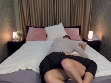 female cam couple casey_and_tommy image #2331409