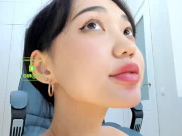 female cam girl lee_yoona image #987909