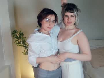 female cam couple hoiiy_cute image #3947383