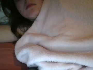 female cam girl iamsoshy6912 image #2680657
