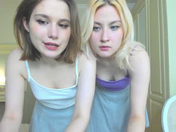 female cam couple aurora_allen image #3601633
