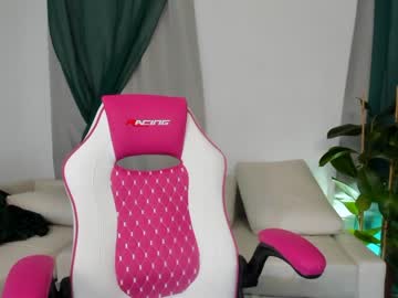 female cam girl dulceyjohn image #3621300