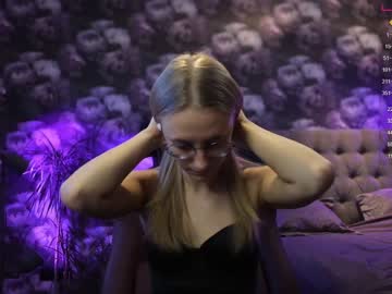 female cam girl angeellina image #3786115