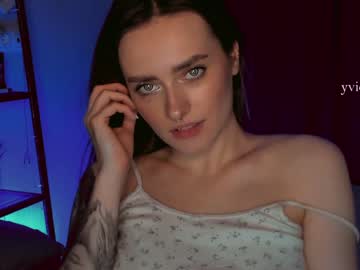 female cam girl _yvie_ image #938157
