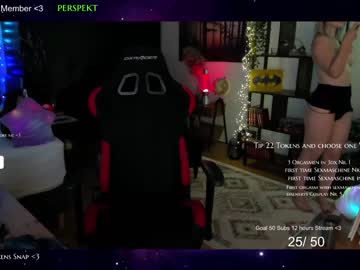 female cam girl kimilee22 image #2605470