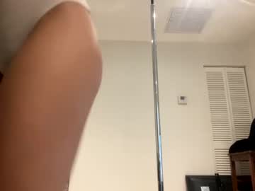 female cam couple iceyuna image #1581141