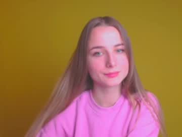 milly_liss  female  webcam