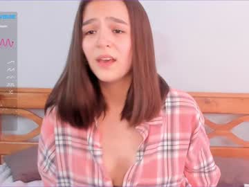 female cam girl catherineandrea image #2717739