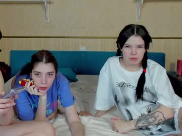 female cam couple _best_look image #3083117