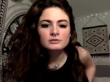 female cam couple crystalprincessss image #1250651