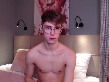 female cam man alfie_evanss image #1507978