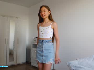 female cam girl ambertan1 image #1958064