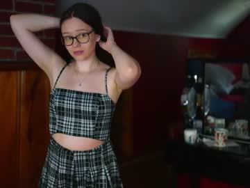 female cam girl elfenemma image #1800735