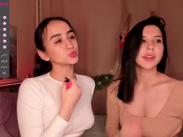 female cam couple anna_mariia image #463562