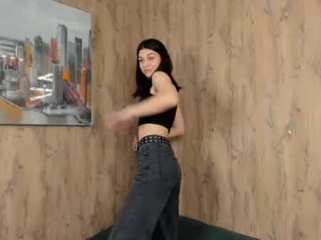 female cam girl gladyshessel image #4012194