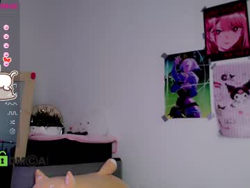 female cam girl small_blondee image #3341987
