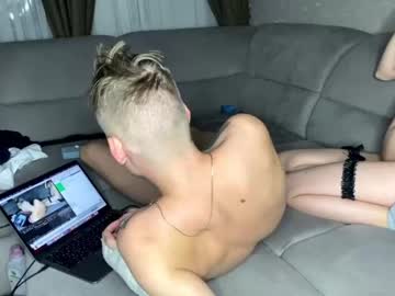female cam couple pyssykiller image #71534