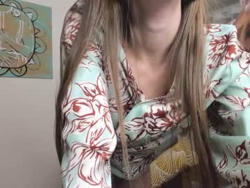 female cam girl bush_mia image #518910