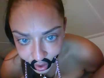 female cam girl angelinamarie699 image #2729047