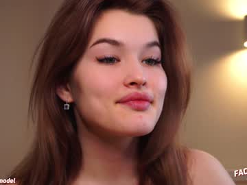 female cam girl w0wgirls image #3715634