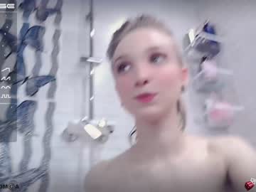 female cam girl _b_a_n_s_h_e_e_ image #2132453