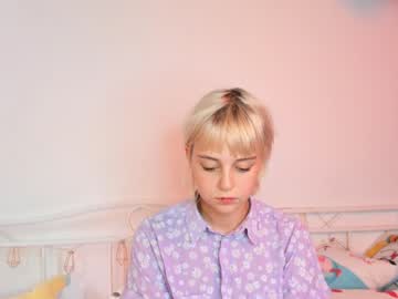 female cam girl louiseshelton image #2356729